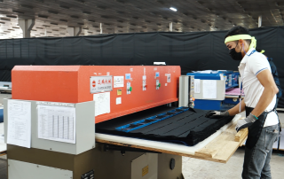 bag-manufacturer-cutting-section